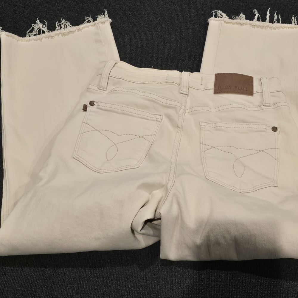Judy Blue Cream Frayed Hem Jeans